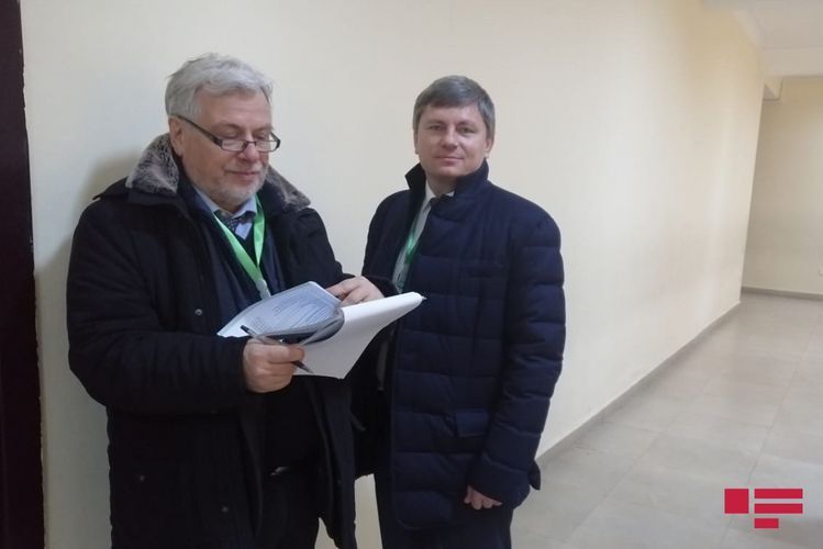 Head of OSCE short-term observer mission monitors voting process in Azerbaijan 