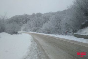 Height of snow cover reaches 43 cm, temperature drops to -15 °C in northern region of Azerbaijan - PHOTO