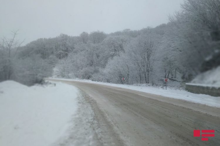 Temperature in Baku fell 2.5 C' below the climate norm - CURRENT WEATHER