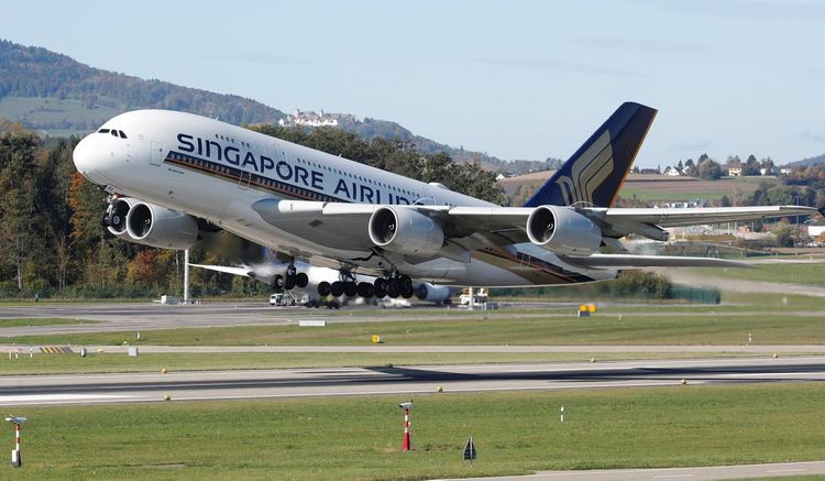 Singapore Airlines to cut flights as coronavirus epidemic hits demand