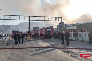 Azerbaijani MES extinguishes the fire at "Sadarak" Shopping Centre in Baku - PHOTO - VIDEO - UPDATED-2