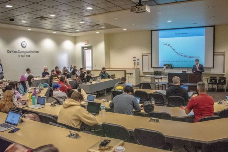 San Diego State University hosts a lecture on Azerbaijan