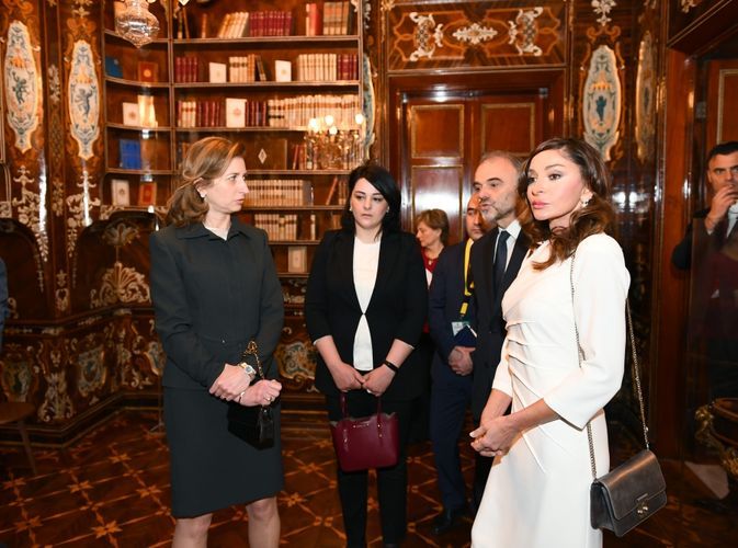 First lady Mehriban Aliyeva viewed Quirinale Palace in Rome - UPDATED
