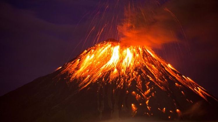 "The Black Giant" volcano shows signs of collapse, claim scientists