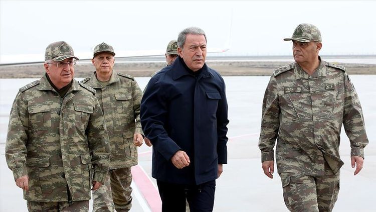 Turkish Defense Minister arrived at Syrian border