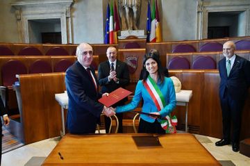 Azerbaijani President meets with Mayor of Rome  - PHOTO