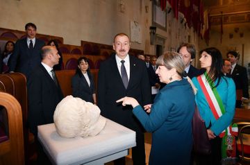 Azerbaijani President meets with Mayor of Rome  - PHOTO