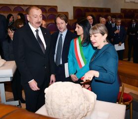 Azerbaijani President meets with Mayor of Rome  - PHOTO
