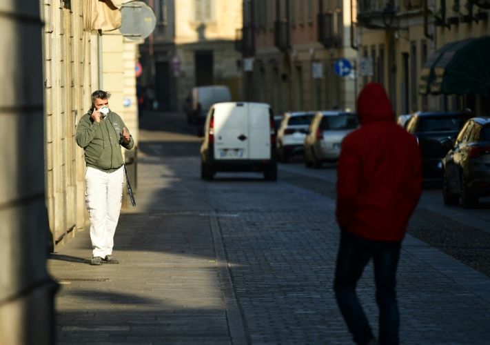 Coronavirus kills two in Italy as the town of Lombardy is put on lockdown
