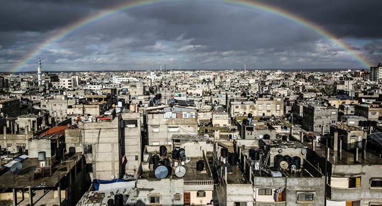Israel closes 2 Gaza strip border crossings following rocket attacks