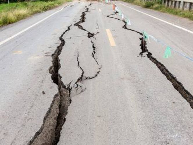5.2-magnitude earthquake hits Kashmir-India border region