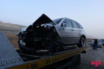 3 people killed in multi-vehicle crash in Baku - PHOTO