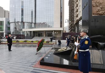 President Ilham Aliyev attended ceremony to commemorate Khojaly genocide victims