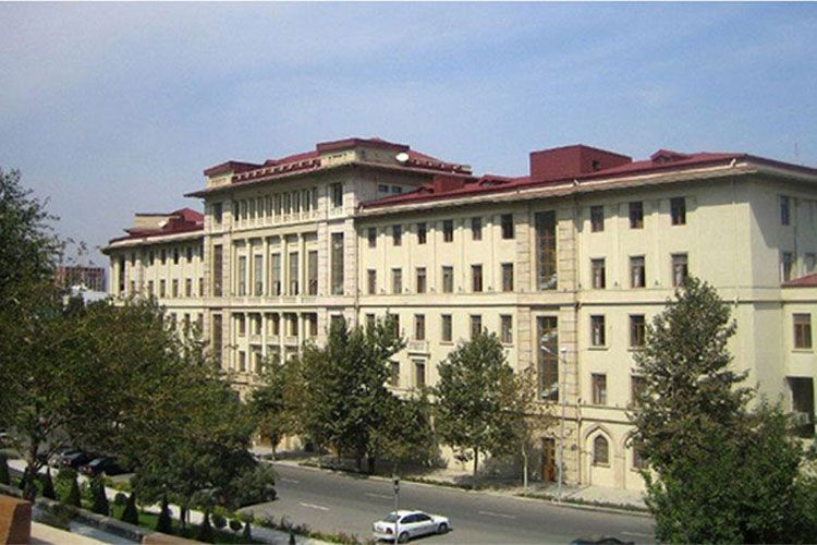 Azerbaijan establishes field hospital tents to test persons coming from Iran 