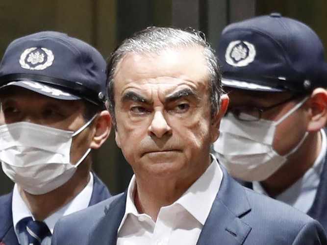 Ghosn met Lebanese president after fleeing Japan: sources