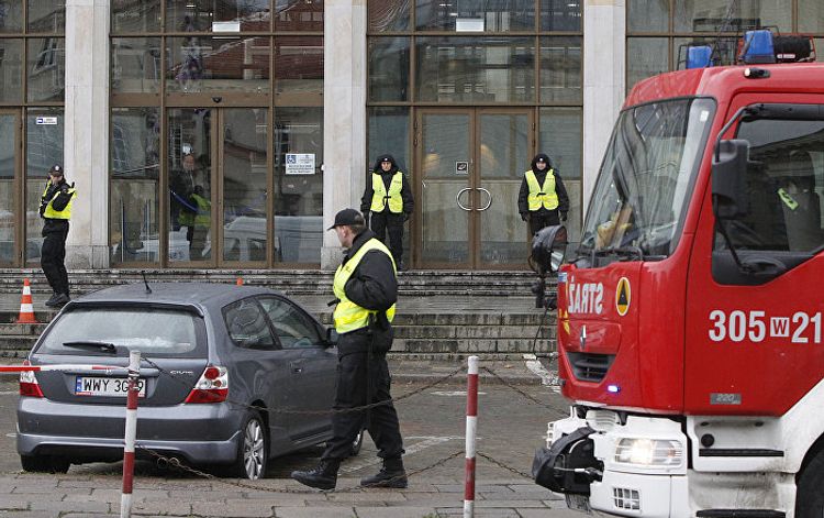 Polish hospice fire kills four