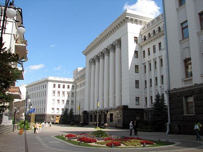 Ukraine FM reveals nationalities of people killed on board crashed plane