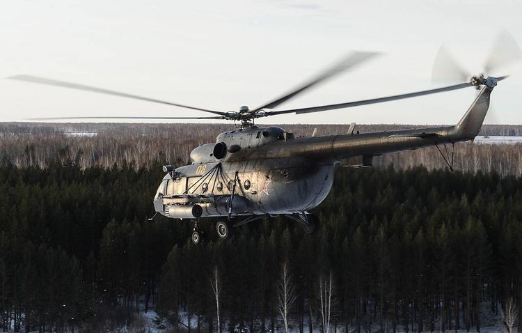Military Mi-8 helicopter makes emergency landing in Eastern Russia 