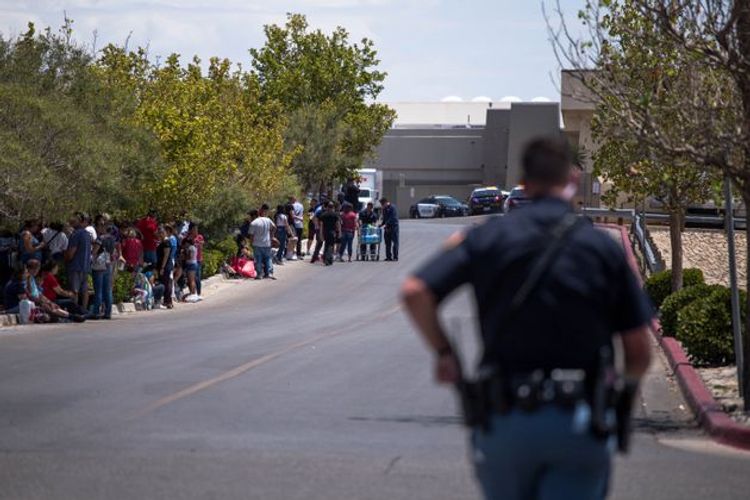 Multiple people shot at school in Mexico 
