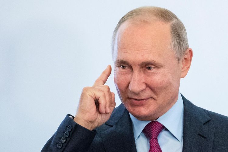 Russia's Putin: Russians fighting in Libya do not represent the state
