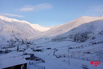 Snow falls on northern region of Azerbaijan, temperature drops to -11