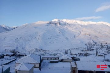 Snow falls on northern region of Azerbaijan, temperature drops to -11