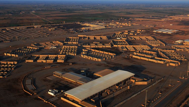 Mortar bombs strike Iraqi military base of Balad, four wounded
