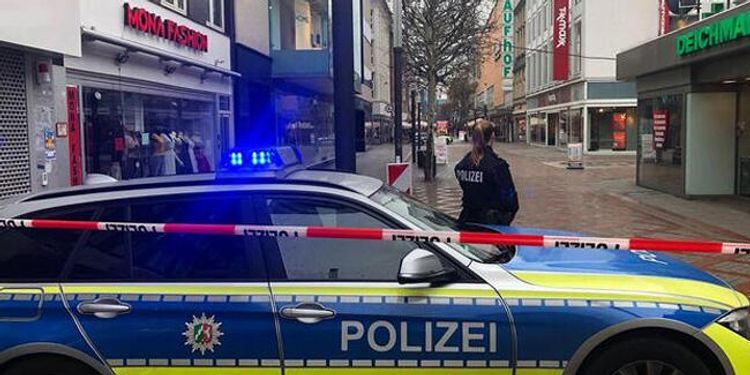 World War II bomb defused in Germany after mass evacuation