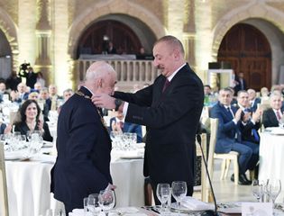 President Ilham Aliyev attended ceremony to celebrate 90th anniversary of renowned oil scientist and geologist, academician Khoshbakht Yusifzade - UPDATED