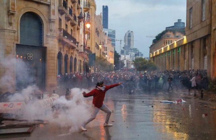 Dozens injured as security forces clash with protesters in Beirut