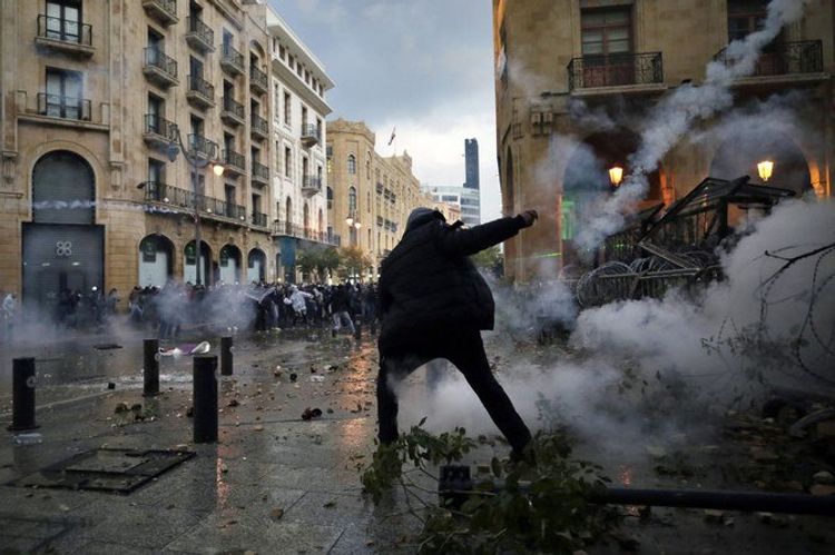Lebanese police fire water cannons at protesters in Beirut