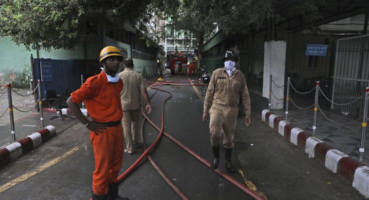 Fire breaks out at government office in Delhi