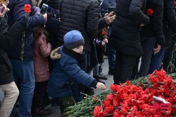 Azerbaijan commemorates martyrs of January 20 - PHOTOSESSION