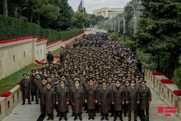 Azerbaijan commemorates martyrs of January 20 - PHOTOSESSION
