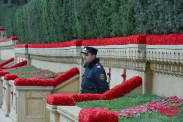 Azerbaijan commemorates martyrs of January 20 - PHOTOSESSION