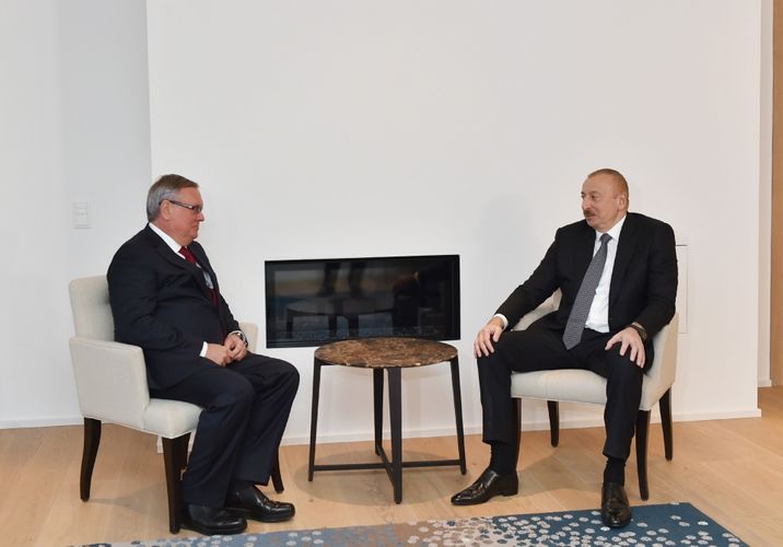 President Ilham Aliyev met with President and Chairman of VTB Bank Management Board