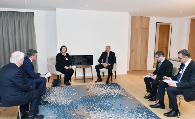 Azerbaijani President met with CISCO Executive Vice President and Chief Financial Officer in Davos