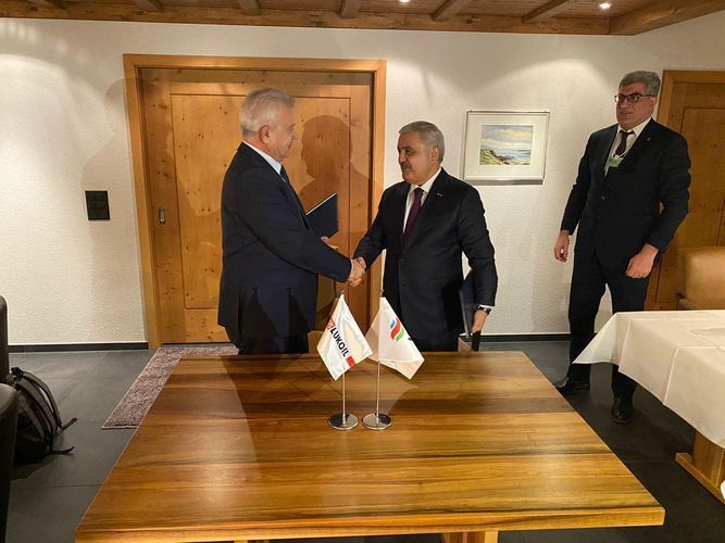 SOCAR and Lukoil sign MOU