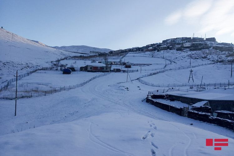 Snow to fall, strong wind to blow, roads to be icy - WARNING