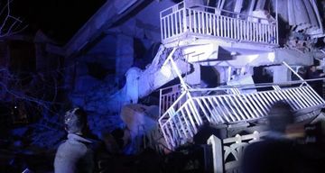 22 dead, 1031 injured as massive quake of magnitude 6.8 rocks Turkey  - VIDEO - UPDATED-8