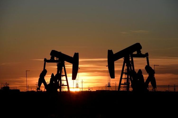 Brent logs worst weekly loss in a year as China virus fears swell