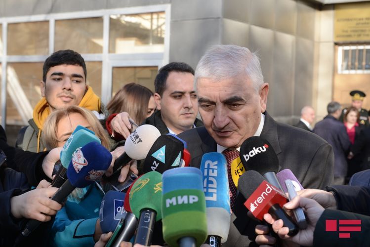 After printing of voting ballots names of persons having withdrawn candidacies to be crossed out