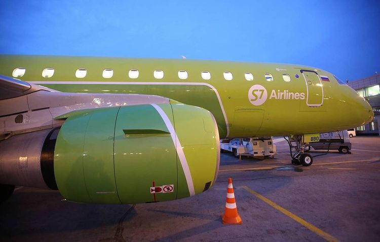 S7’s Embraer makes emergency landing in Novosibirsk airport because of technical fault
