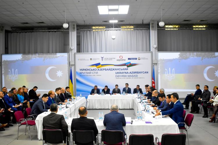 Azerbaijan transported about 2 mln. tonnes of oil to Ukraine in last 3 years