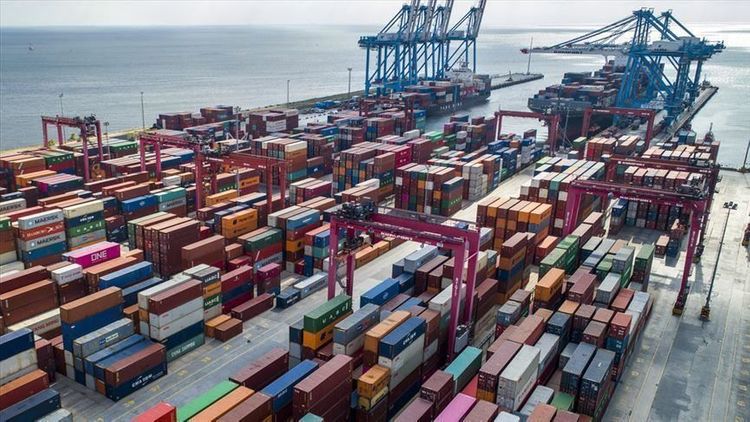 Turkey's foreign trade gap falls 43.5% in 2019