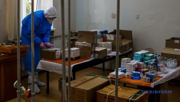 Ukraine reports 889 new coronavirus cases in past 24 hours