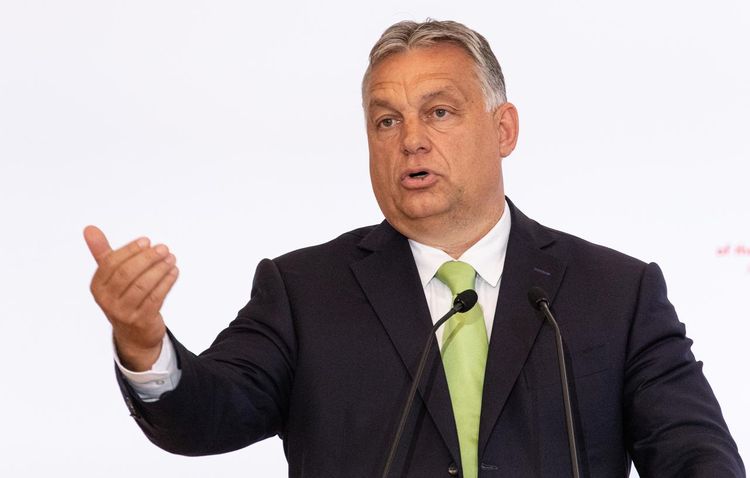 Hungary to review rules on travel to neighbours after COVID-19 spikes