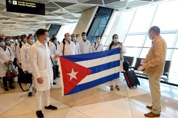 115 Cuban medical specialists on COVID-19 arrive in Azerbaijan