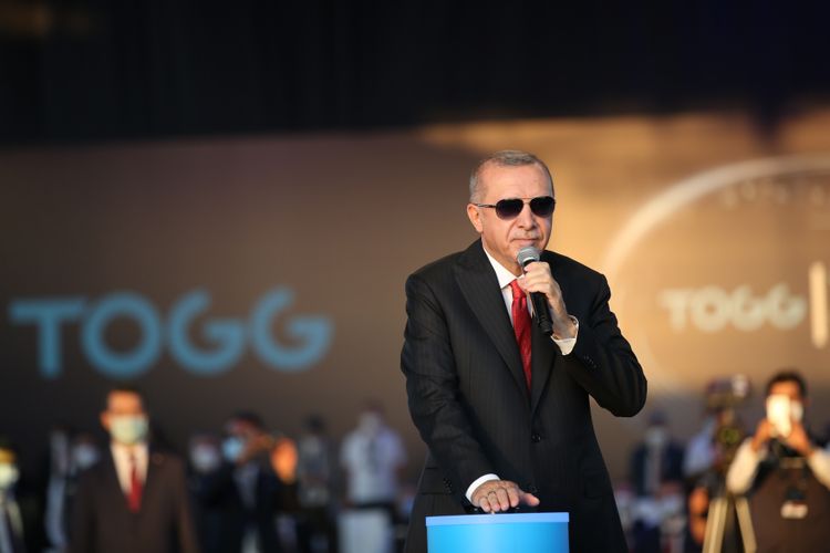 Erdogan lays cornerstone for Turkey’s 1st car plant