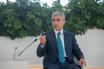 Assistant to President met with a number of intellectuals and public figures - PHOTO